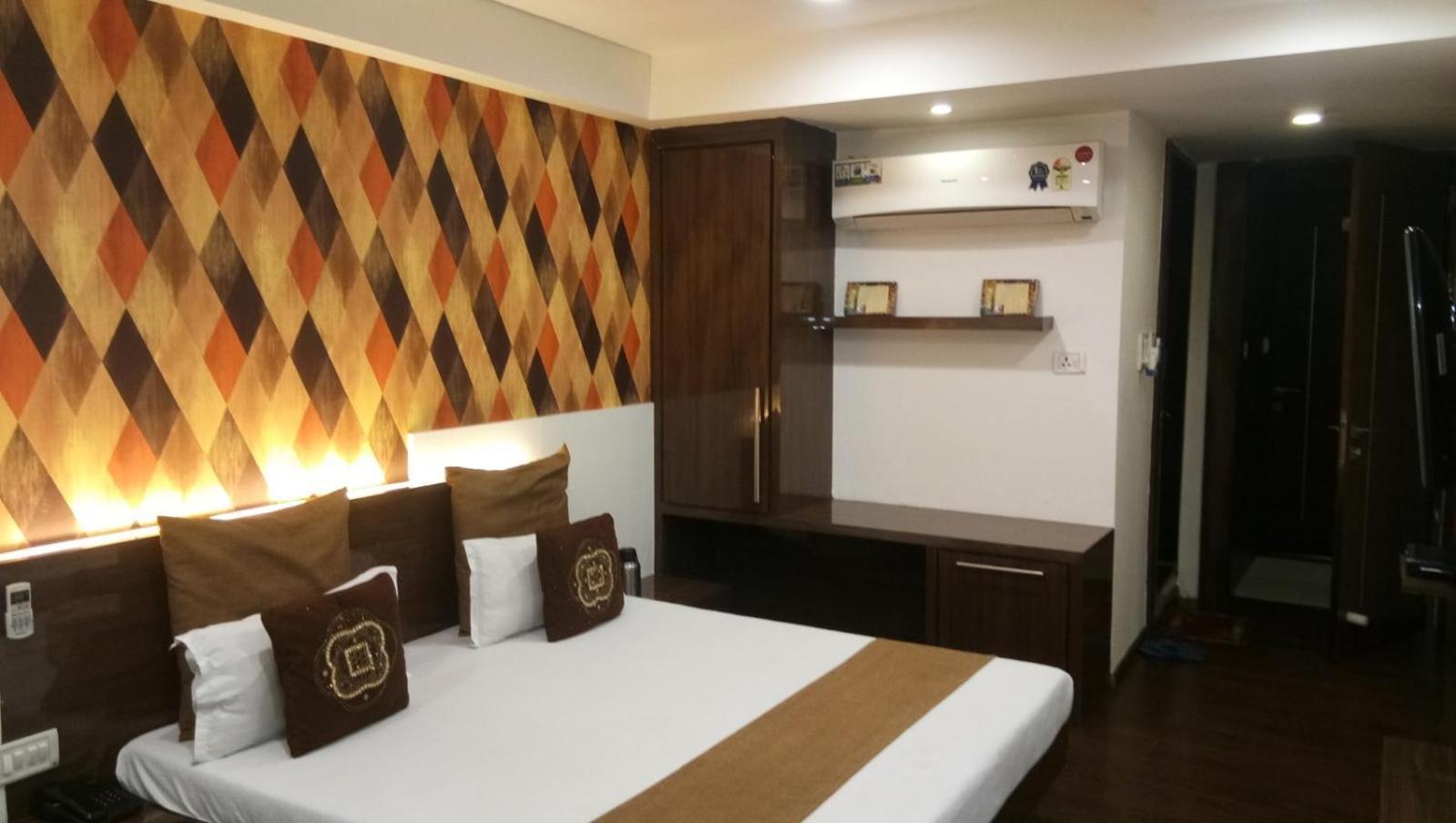 Hotel Banjara Bhopál Kültér fotó