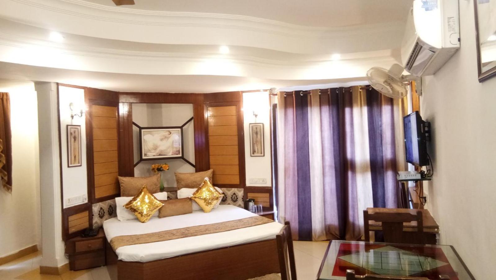 Hotel Banjara Bhopál Kültér fotó